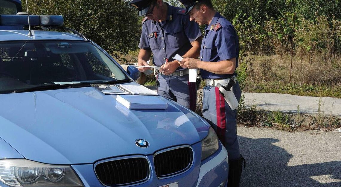 È Obbligatorio Avere in Macchina il Tagliando dell’Assicurazione?